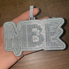 Top Icy Hip Hop Big size Baguette Custom Letter Pendant Necklace Brass and Cubic Zircon Custom Pendant Diamond Iced Out Jewelry