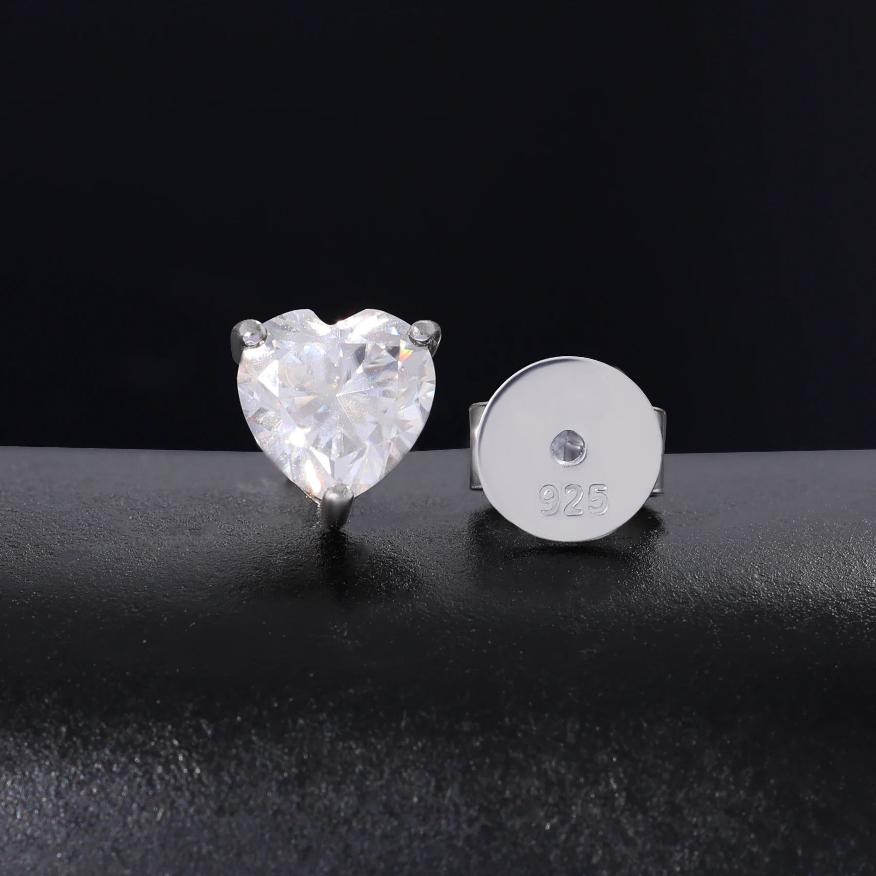 New Trendy 925 Sterling Sliver VVS Moissanite Earrings Fine Iced Out Heart Stud Earrings Women's Popular Geometric Jewelry