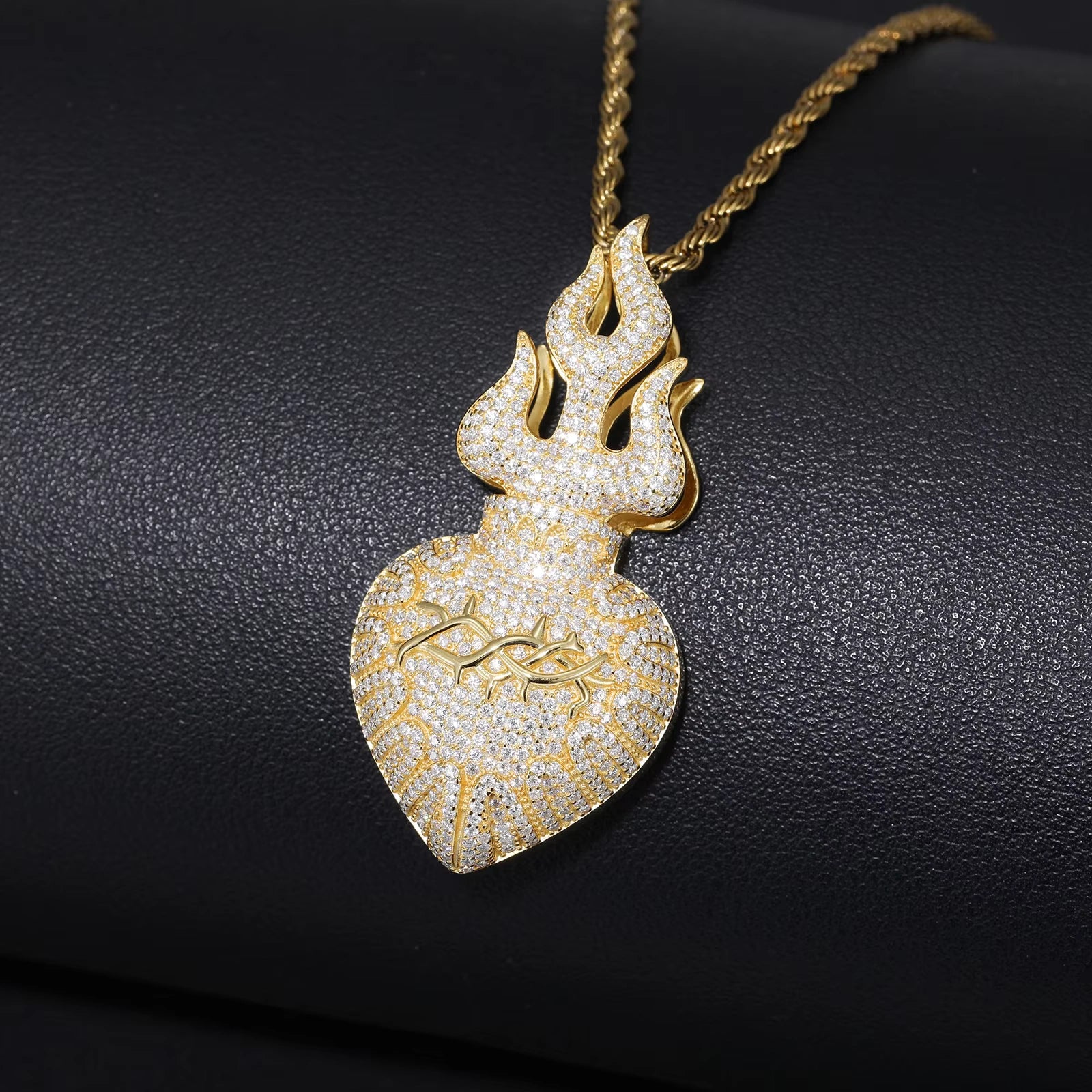 Ice Stone Luxury Men’s 925 Silver Flame Heart Moissanite Necklace