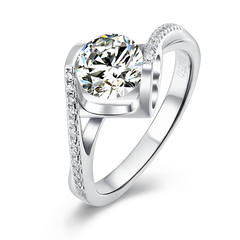 Jewelry Wholesale 14K White Gold One Carat Women's Queen Moissanite S925 Proposal Wedding Diamond Ring