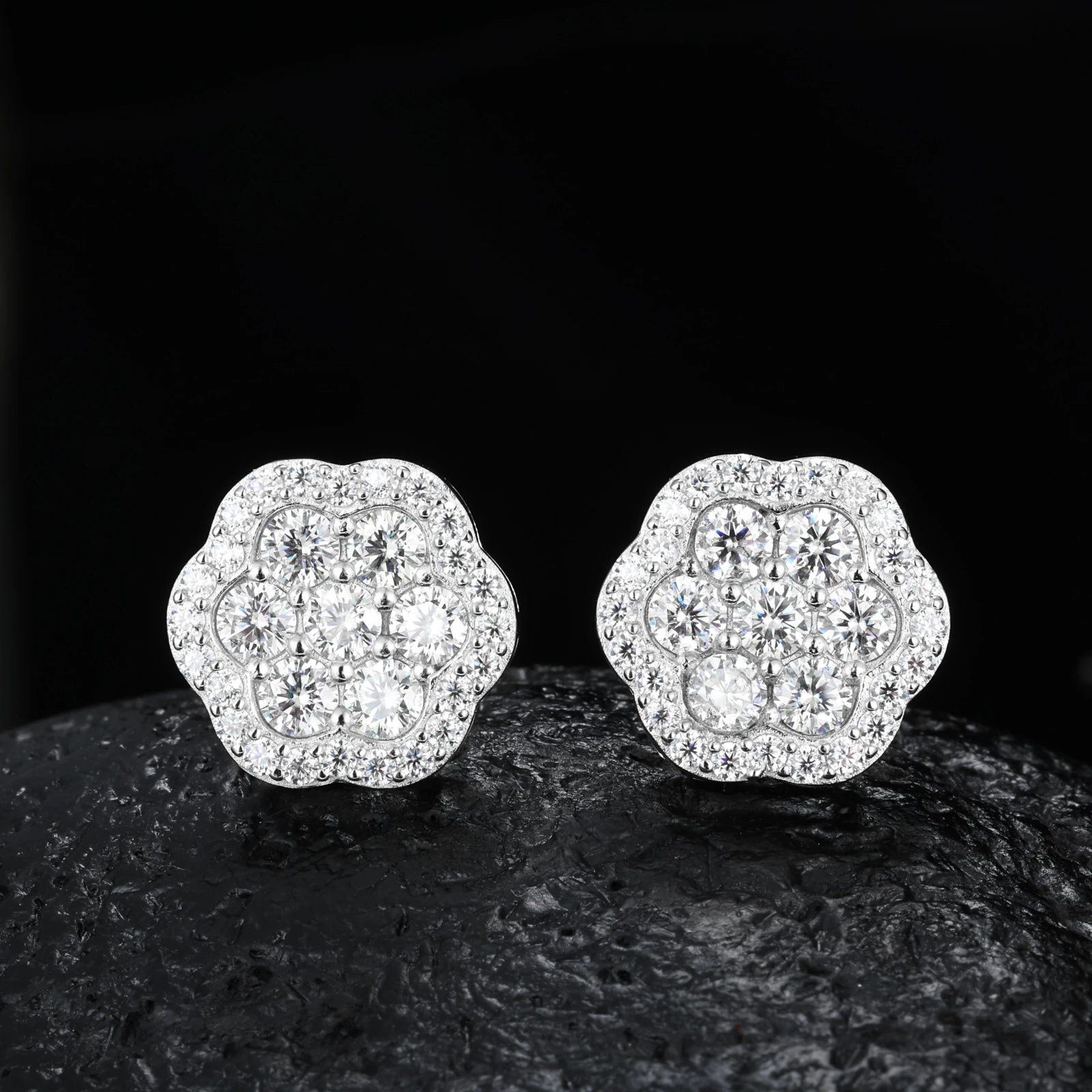New Design Flower Moissanite Earrings Jewelry Unisex 925 Sterling Silver Classic Stud Diamond Earrings Fashion Jewelry for Gift