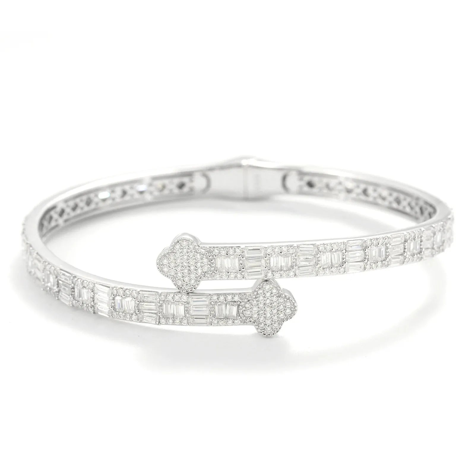 Luxury Accessories 925 Sterling Silver VVS Moissanite Diamond Bangle Trendy Four Leaf Clover Bracelet Jewelry for Women Men