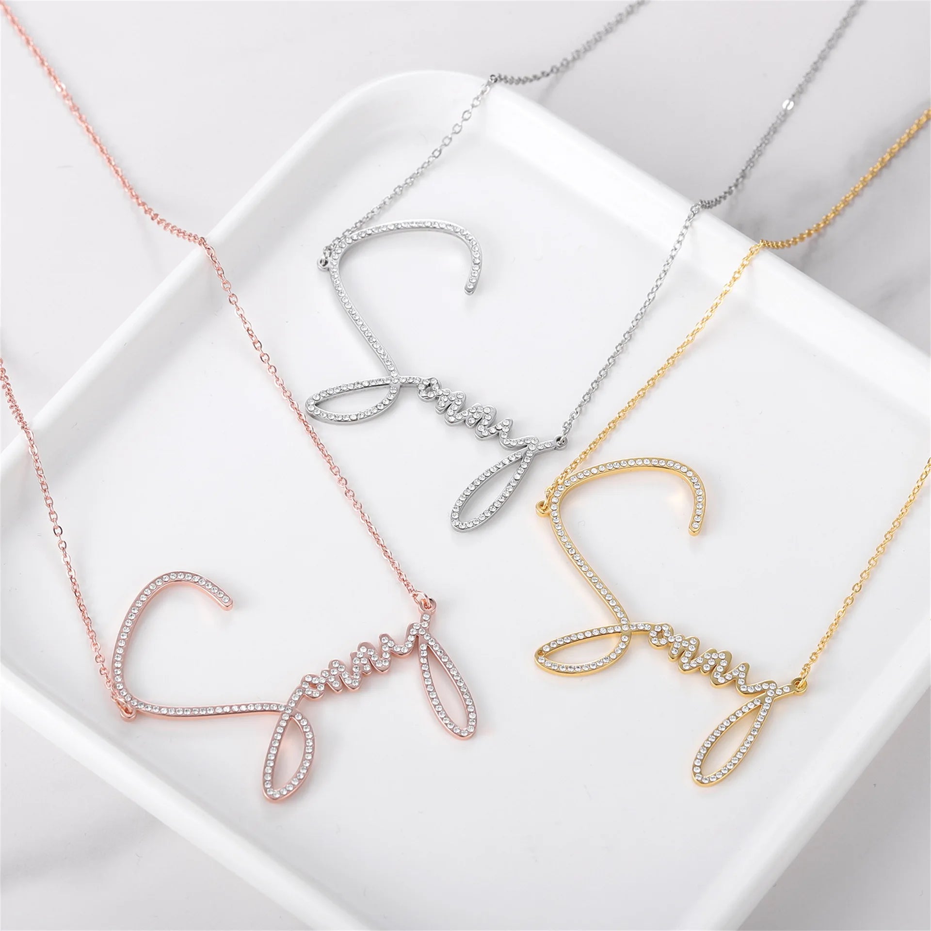 Non Tarnish Shiny Stainless Steel Custom Name Necklace Fashion Jewelry Cursive Letter Name Plate Necklace