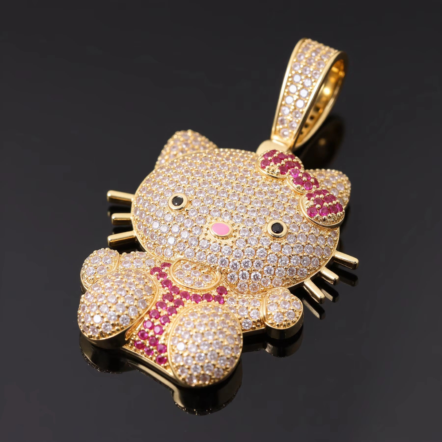 Ice Stone Fashionable Bling Bling Cat Pendant Gold Plated Necklace