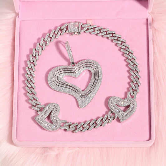 Hip Hop 14mm Diamonds Baguette Big Heart Necklace Icy Hearts on Cuban Love Chain with Gold Plating Gift