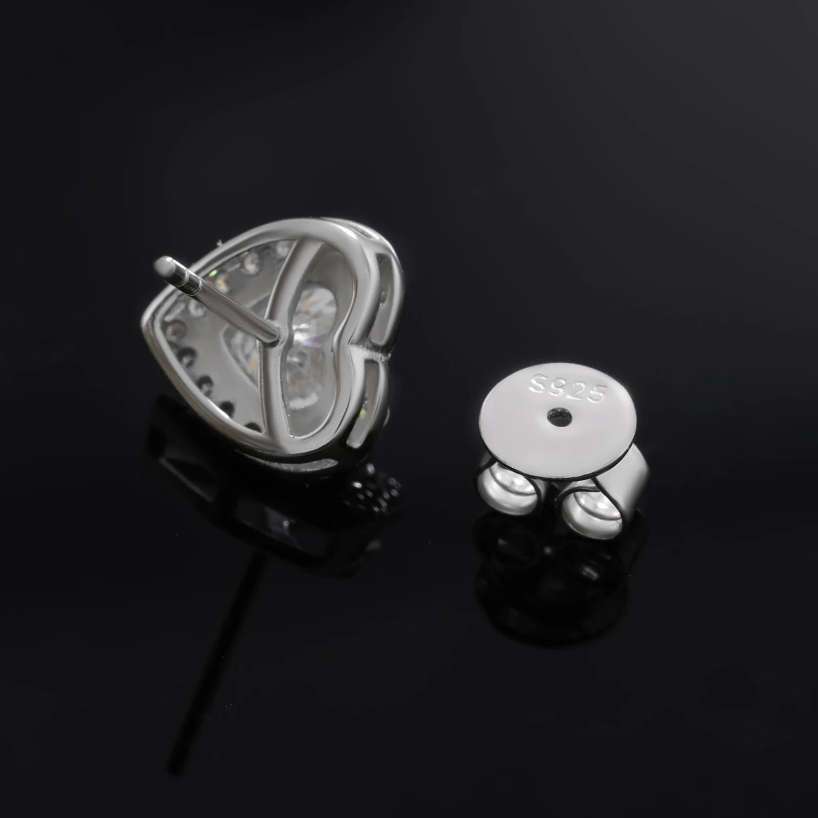 Fine Iced Out Heart Stud Earrings New Trendy 925 Sterling Sliver VVS D Moissanite Earrings Women's Popular Geometric Jewelry