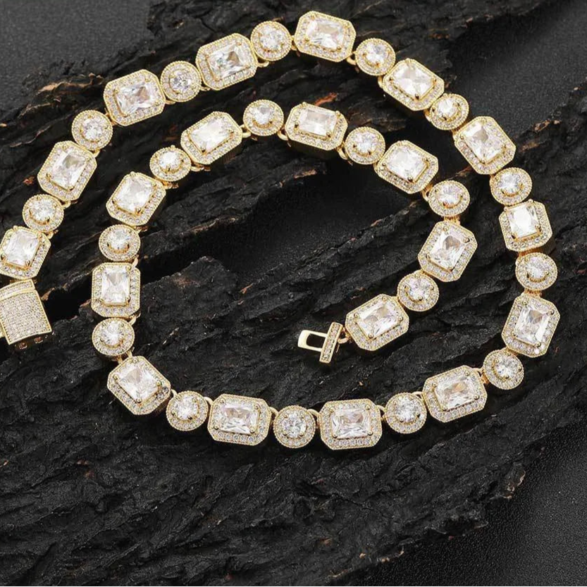 Top Icy Iced Out Big Diamond Fashion Jewelry Necklace Brass 18K Gold Plated 3A CZ Shiny Chain Necklace Women Men