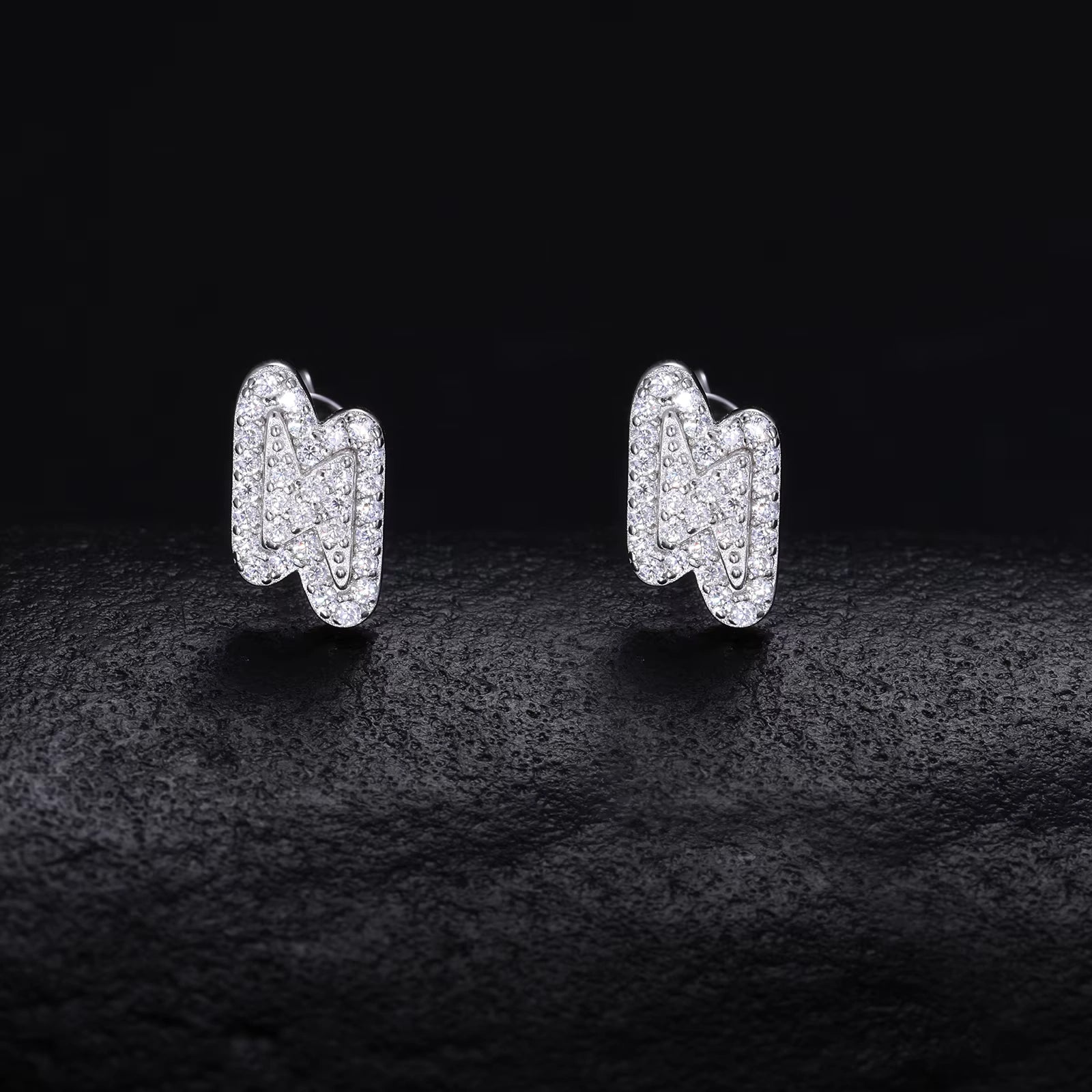 New Stylish Mens Jewelry Gift Iced Out VVS D Moissanite Lighting Stud Earrings High Quality 925 Sterling Silver Earrings