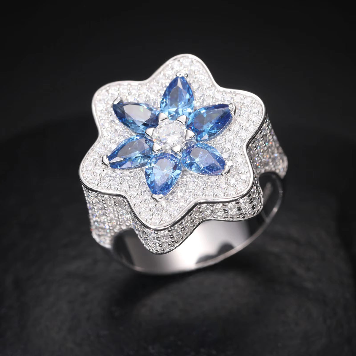 Exquisite Unisex Fine Jewelry with Certificate: 925 Rhodium Silver Ring Adorned with White and Colored Moissanite Pave for Women
